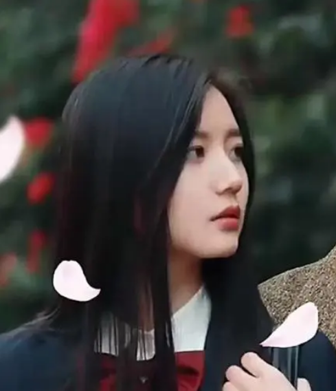 離婚后在前夫的懷里撒個嬌