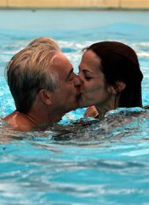 99RE6在線熱播精品免費